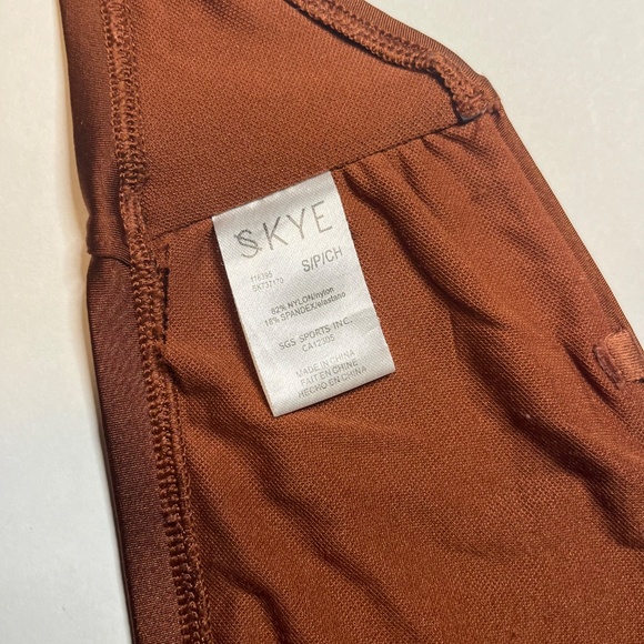 Skye Swimwear Robyn Top One-Shoulder Bikini Top - Picture 4 of 4